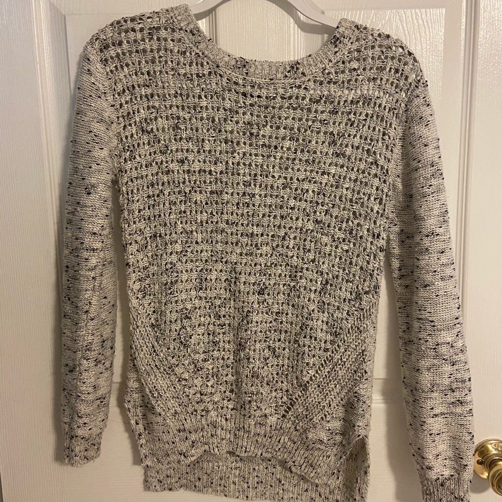 Long sleeve white sweater with black specks